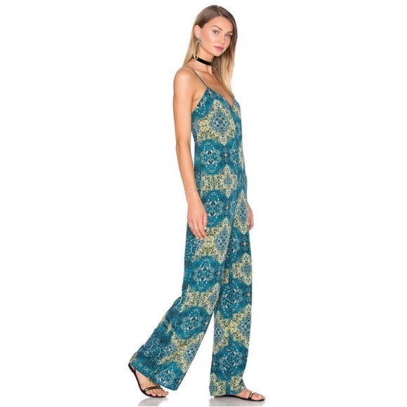 NWT. REVOLVE. Gia jumpsuit in Moroccan print. Size small - Picture 2 of 5
